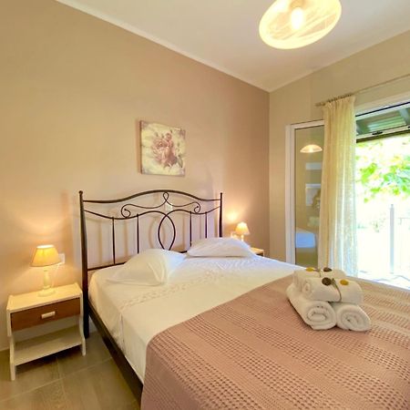 Asteraki Beach House By Dadovillas Acharavi  Exteriör bild