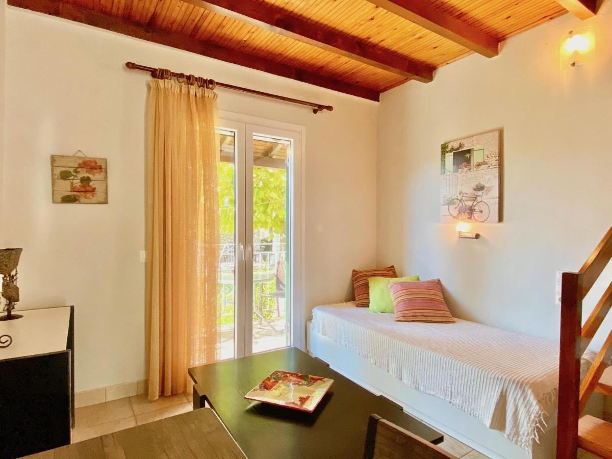 Asteraki Beach House By Dadovillas Acharavi  Exteriör bild